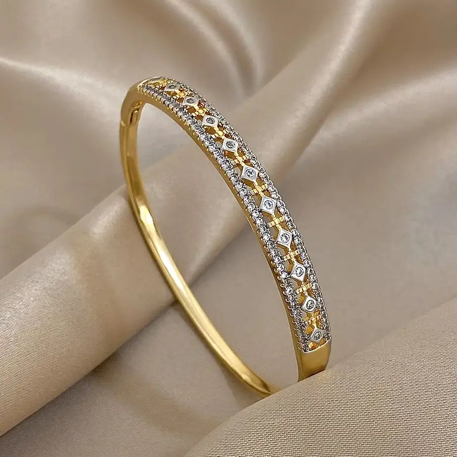 Luxuriöses geometrisches Mikro-Intarsien-Zirkon-Manschettenarmband für Damen, modisch, vergoldetes Kupfer, gestapelte Armreifen, Schmuck, Geschenke