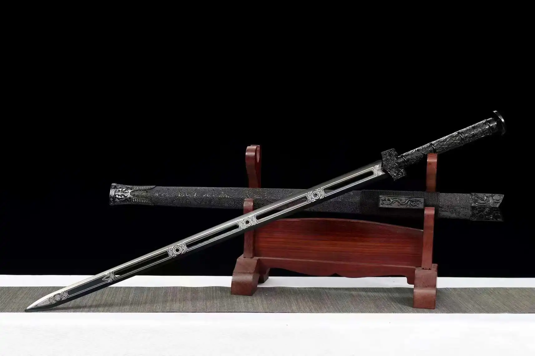 Hollowed Battle Sword, Han Dynasty Style, Cangyou, Handmade Multi Refined High Manganese Steel Blade, Unsharpened