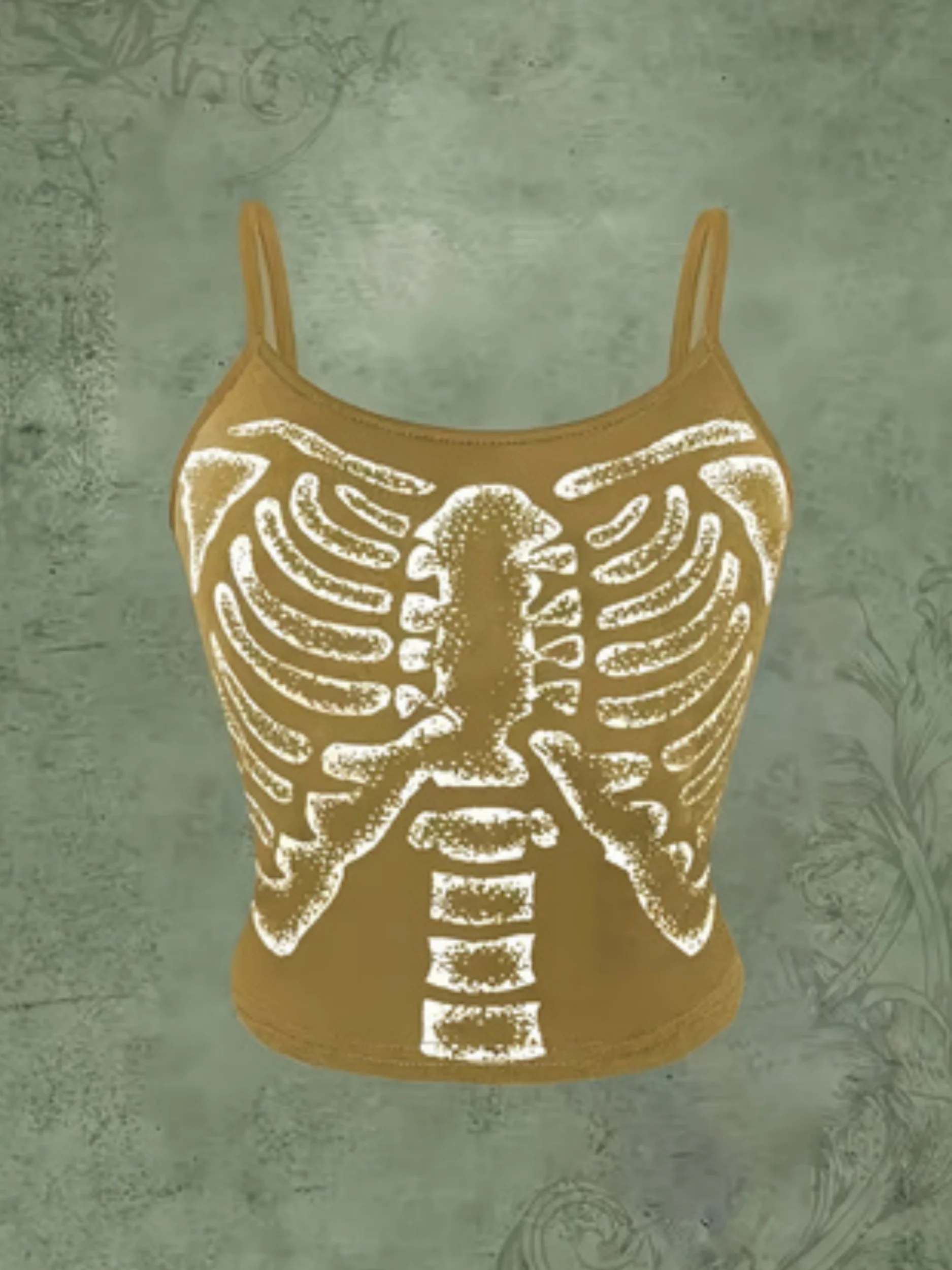 طقم بلوزة نسائية عصرية جديدة بدون حمالات - طقم مكون من ثلاث قطع. مناسبة لكل من الملابس غير الرسمية وكطبقة داخلية.