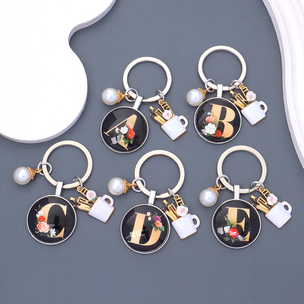 Fashion 26 Letters Key Chain Imitation Pearl Enamel Pen Holder Pendant Initials Keyrings Women Bag Ornaments Teacher Gifts