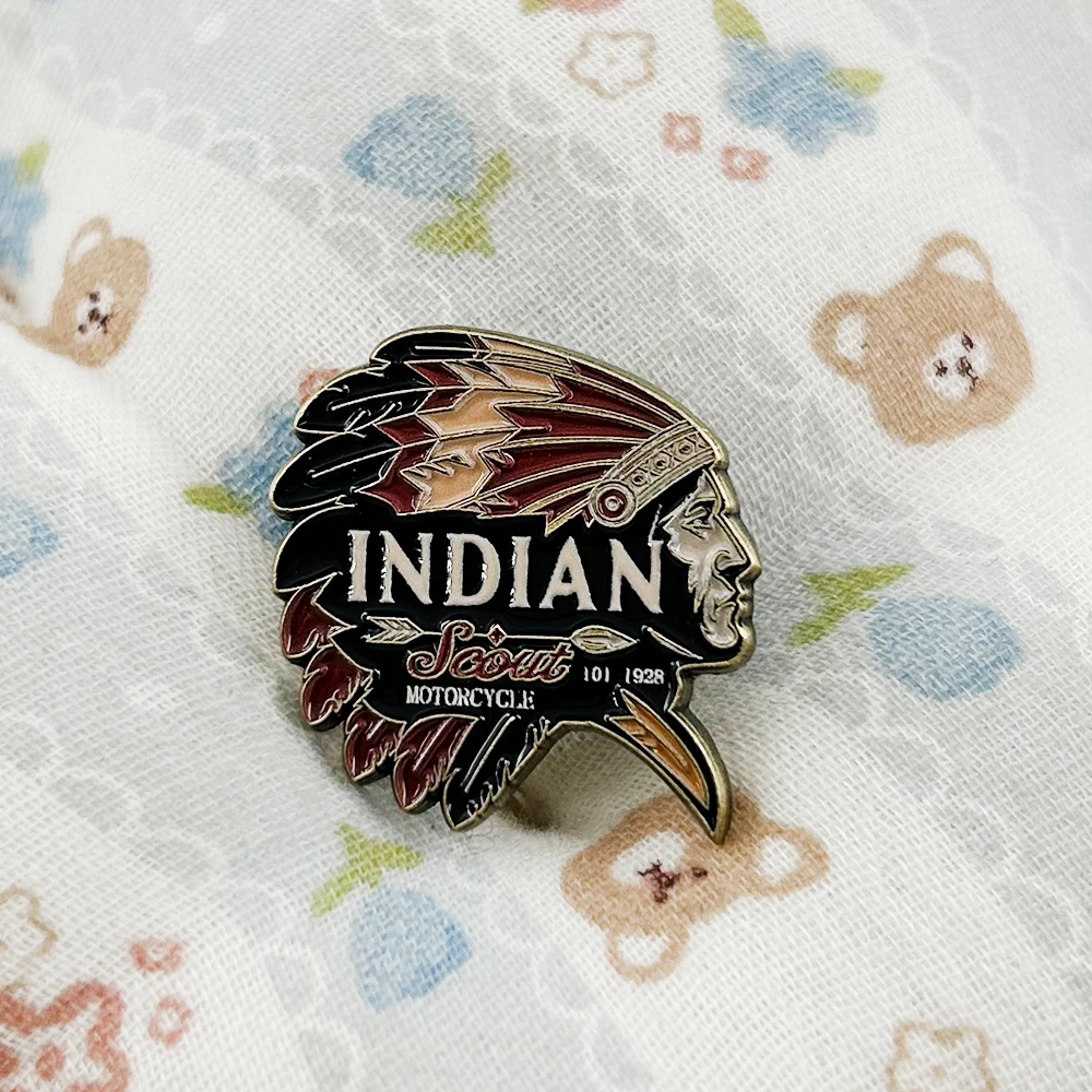 Indian-Scout-101 Logo Emaille-Anstecker 1928 Chief-Indians-Abzeichen Vintage Metall-Brosche für Reiterclub-Fans und Liebhaber, Sammlerstücke und Souvenirs – Detail 5