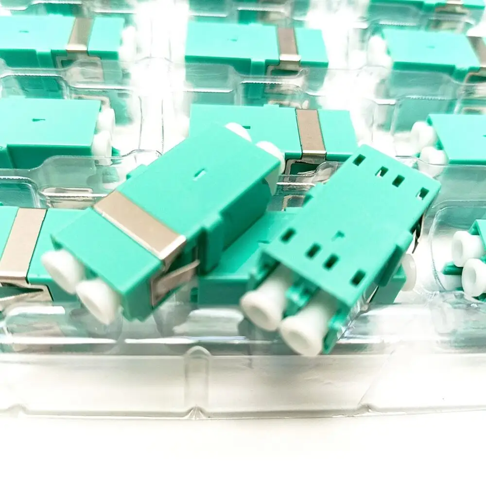 Optischer Faserkoppler LC UPC OM3 Multi-Mode Duplex Glasfaseradapter LC/UPC Glasfaserflansch ohne Ohren