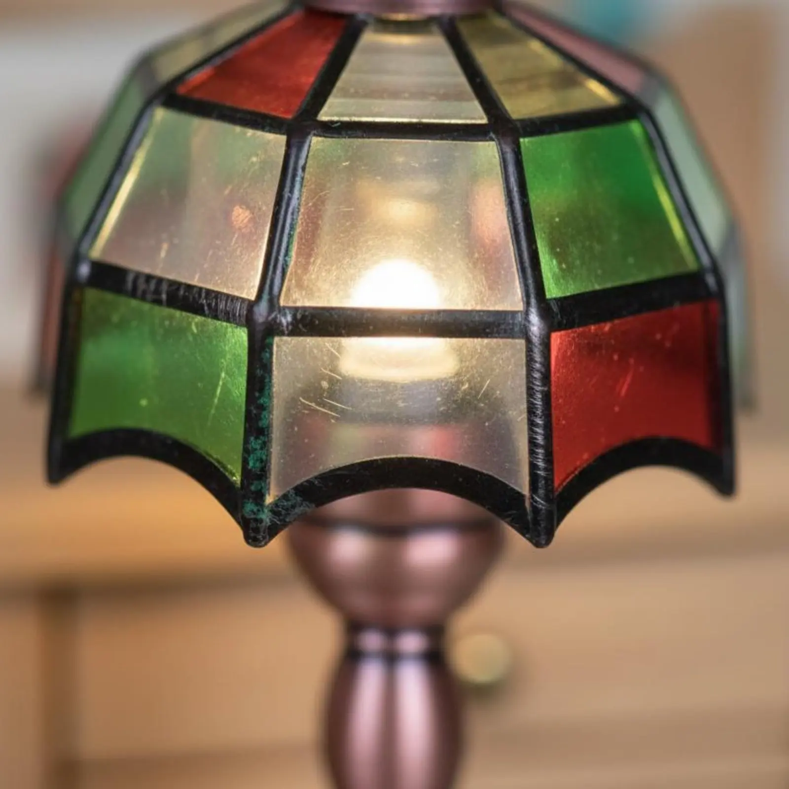 

Illuminated Dollhouse Lamp Functional Lighting Miniature Illuminated Table Lamp Adhesive Dollhouse Shine Realistic Design