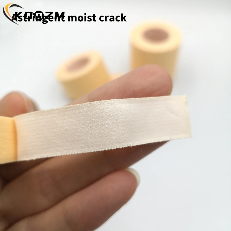 1pcHand Feet Chapped Tape Cotton Pressure Sensitive Tape Rubber Paste Heel Anti Dry Cracking Finger In Winter Anti-cracking Tape