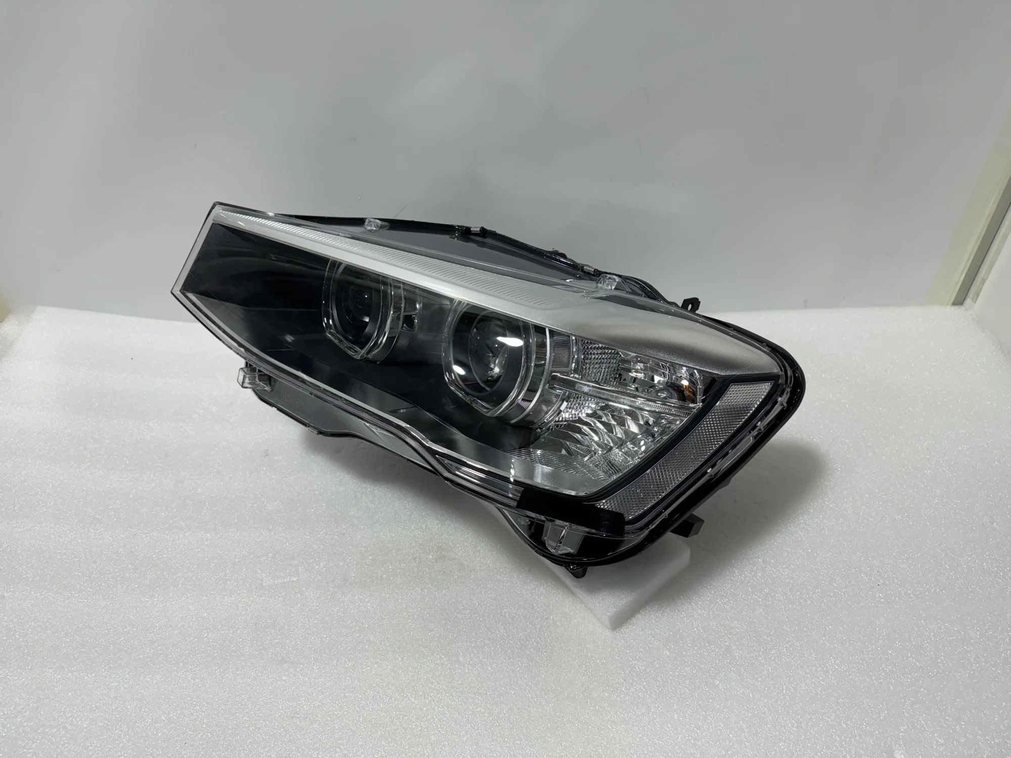 Fari di alta qualità adatti per fari a doppia ernia BMW X3 X4 F25 F26 2014-2017 fari per ernia BMW X3 F25 LCI