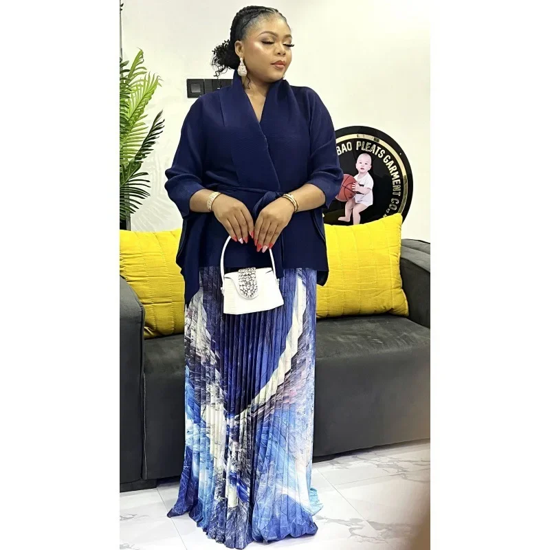 

2024 Autumn Winter African Fashion Printing Long-sleeved Suit Miyake Loose V-neck Splicing Elegant Two-piece Sets Women Clothing