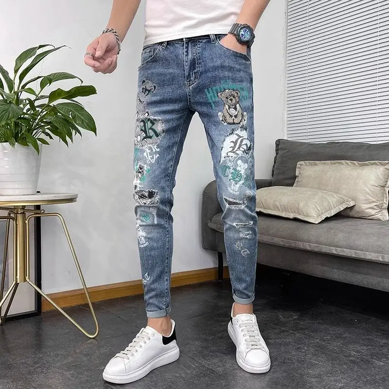 

New Kpop Men Luxury Mens Slim Fit Denim Casual Pencil Pants Spring Autumn Stretch Trousers Cowboy Pants for Men Classic Jeans