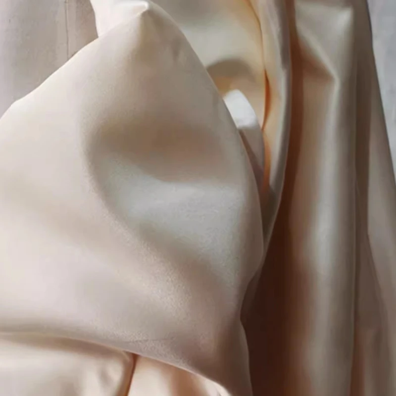 

Утолщенная свадебная атласная ткань, матовое однотонное платье COS, индивидуальный костюм, одежда для выступлений, модный швейный материал, ткань