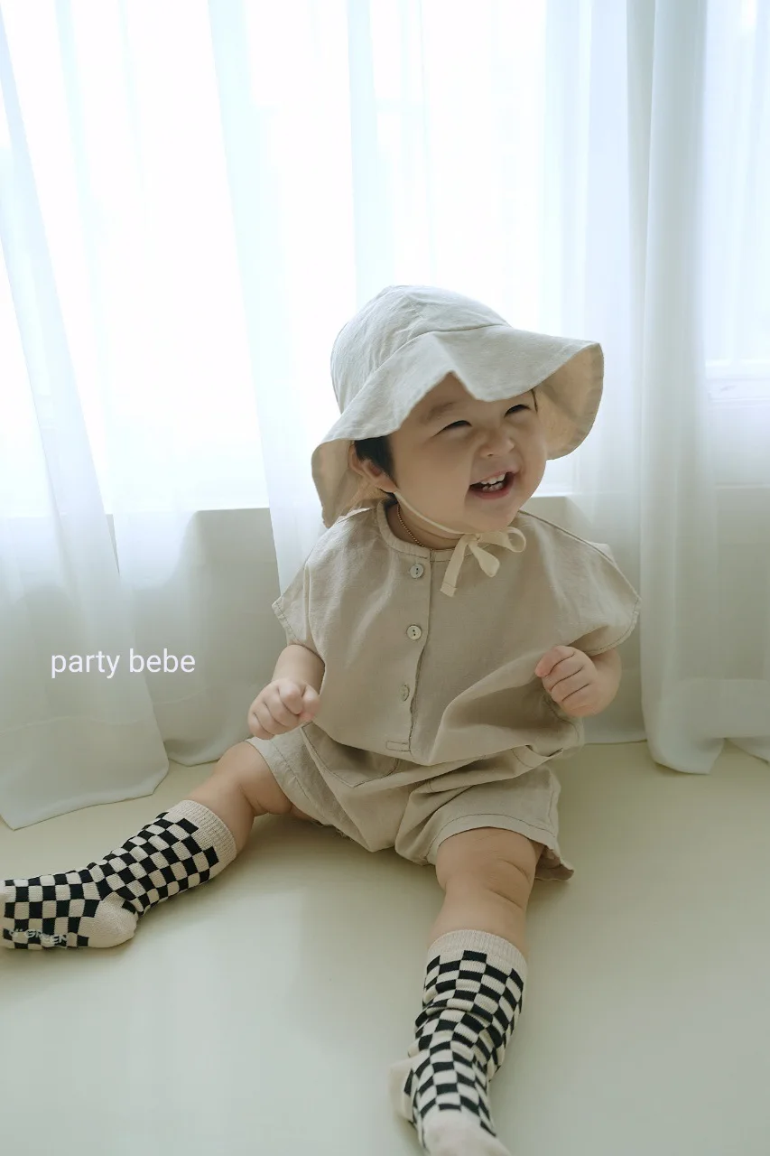 2024 Summer New Baby Sleeveless Plaid Romper + Hat Cotton Infant Boy Plaid Jumpsuit Fashion Baby Girl Casual Clothes