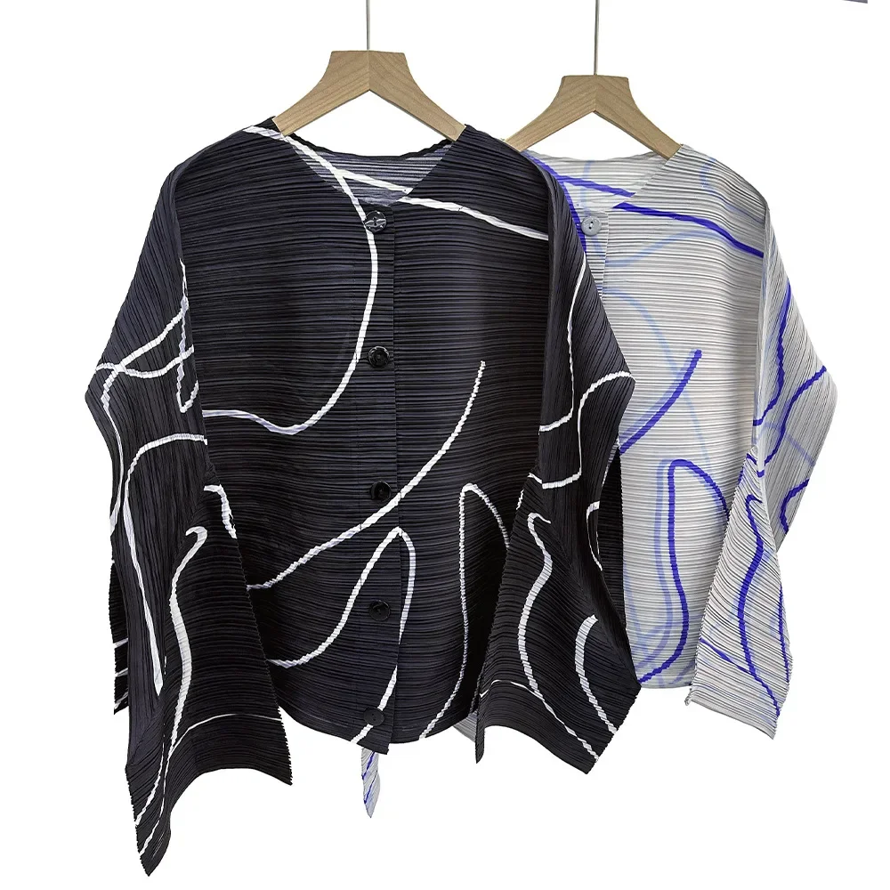 Miyake Pieghettato Primavera e Autunno Nuovo Stile Semplice A Righe Piega Irregolare Camicia Cardigan Stampata Casual Allentato Top a Maniche Lunghe
