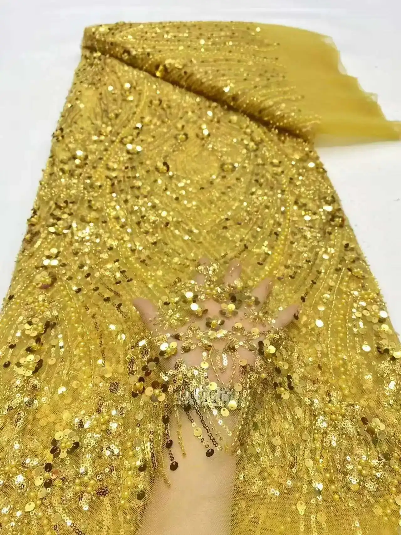 

2025 High Quality African Sequins Tulle Embroidered Groom Lace Fabric Beaded Sequins Lace Fabric For Nigerian Wedding Material