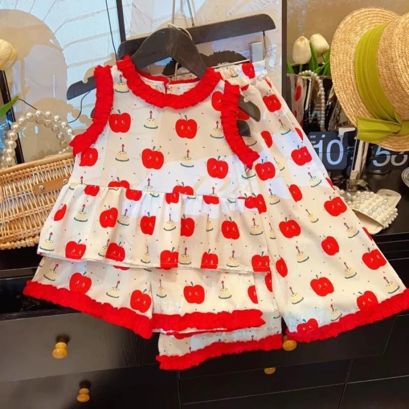 

TOY-2025Summer New Girls' Casual Outfit Stylish Cute Apple Print Tank Top Shorts Three-Piece Set Trendy