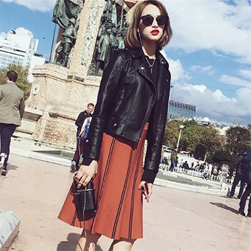 High End Fashion Black Leather Coat Women Spring Autumn Korean Slim Short PU Leather Jacket Female Casual Wild Soft Zipper Tops