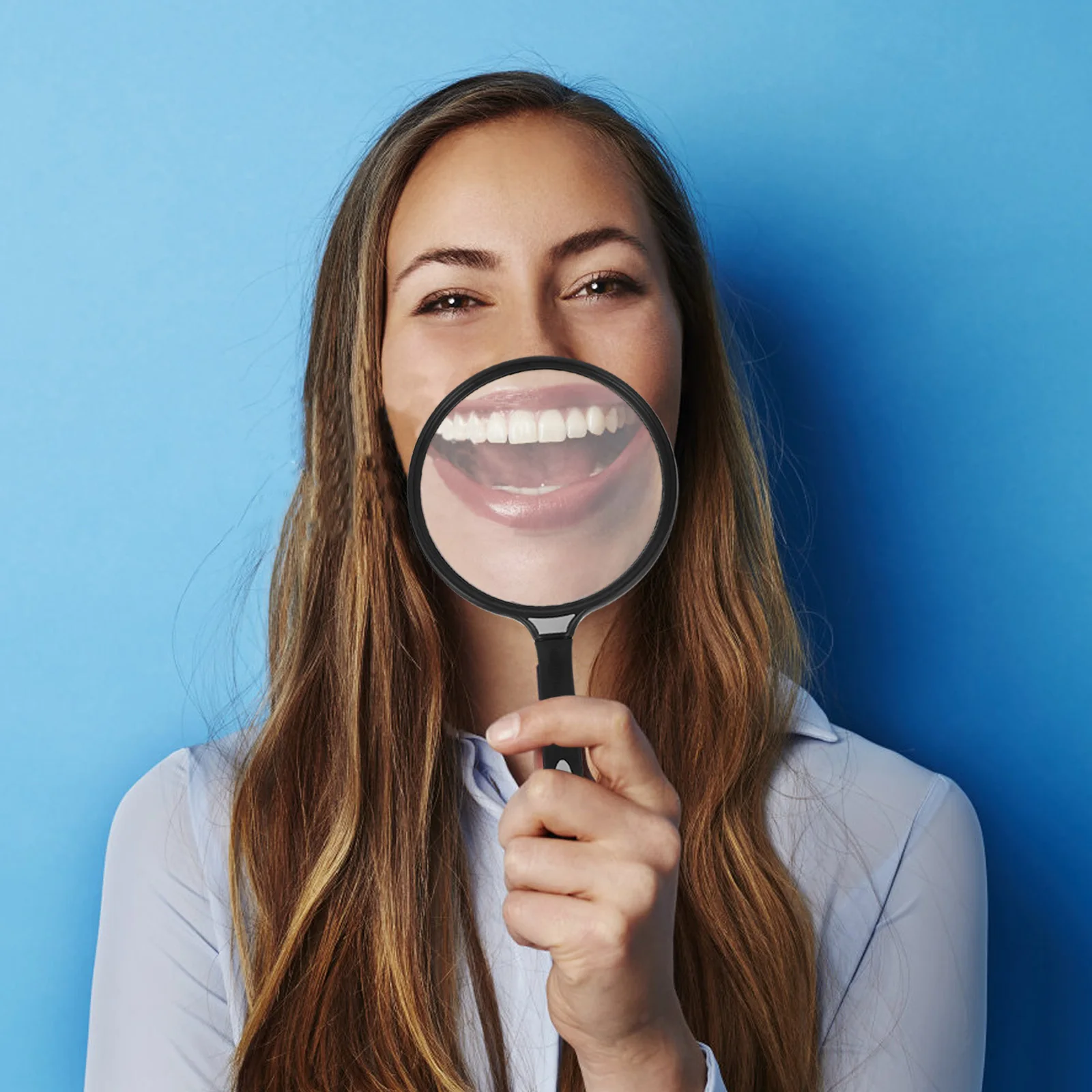 

Reading Magnifier for Seniors 3x Magnifying Lens Lightweight Handheld Stylish Accessory Easy to Carry and Use Handheld Magnifier