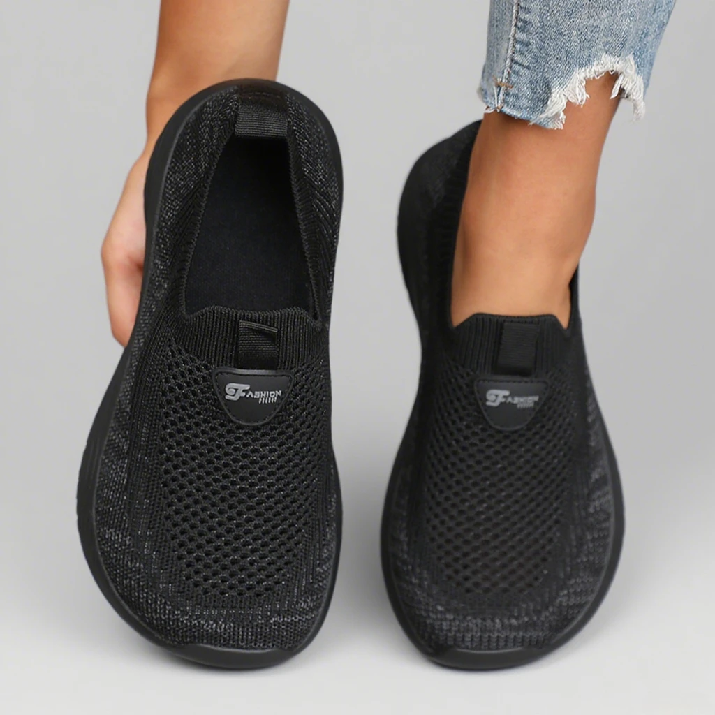 

Men's Wide Toe Barefoot Shoes Couple Minimalist Casual Sports Shoes Lightweight Slip on Mesh Thick Soled Women Vulcanized Shoes