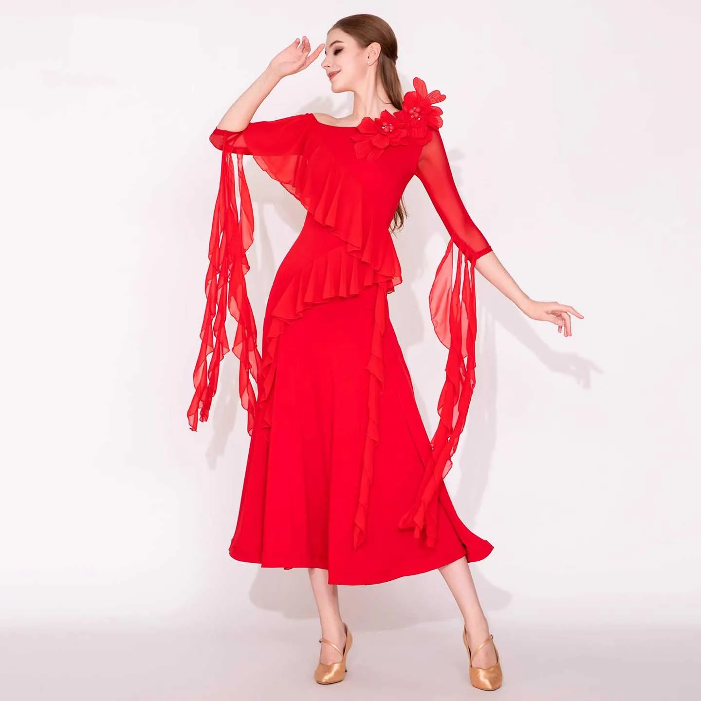 女性社交ダンスドレスフラワースペインダンス衣装フラメンコワルツドレスフローティングスリーブ流れるようなエレガントなプロムパーティードレス