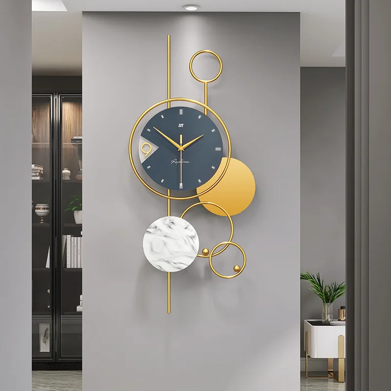 Luxury clock, wall clock, living room, high-end feeling, no perforation, simple and high-value wall clock.