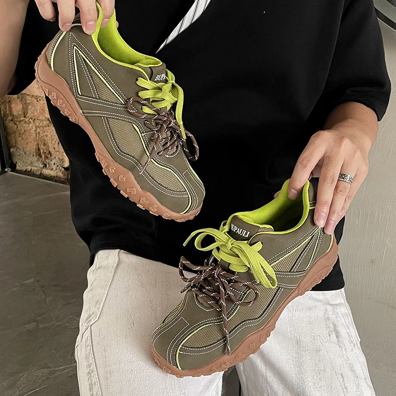 

2026 Spring New Golf Shoes Men's and Women's Outdoor Leisure Hiking Shoes Mesh Breathable Lightweight Golf Sports Shoes