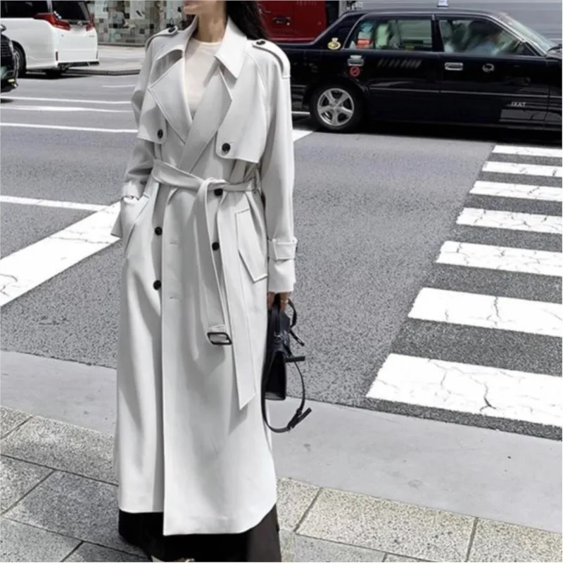 

A new classic double-breasted mid-length white windbreaker for women
