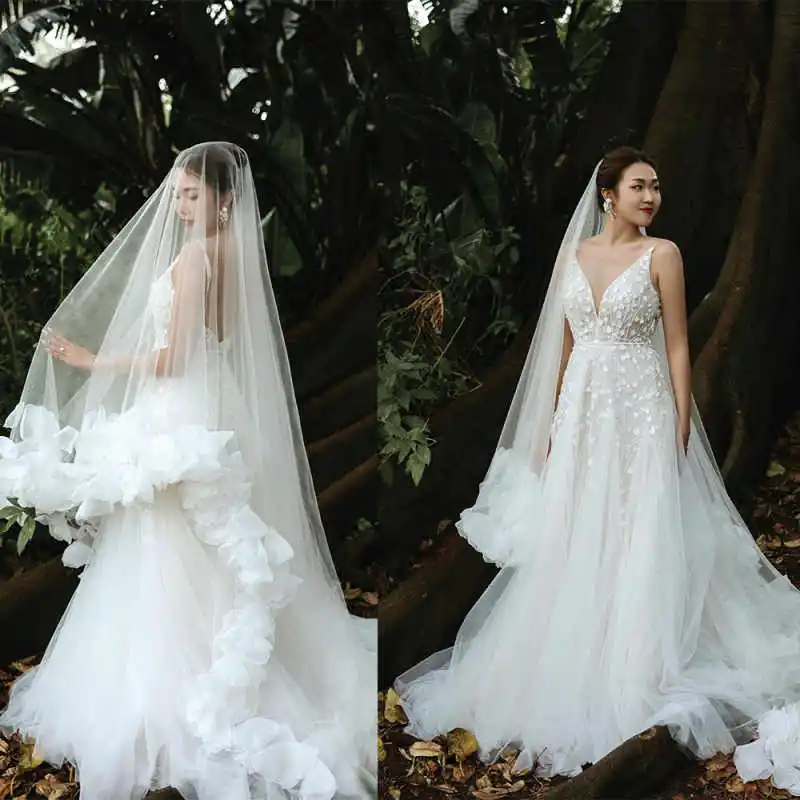 

Customized Bridal Wedding Veil 3M Long Cathedral Petal Edge Two Layer Soft Tulle Trailing Veil With Comb Wedding Accessories