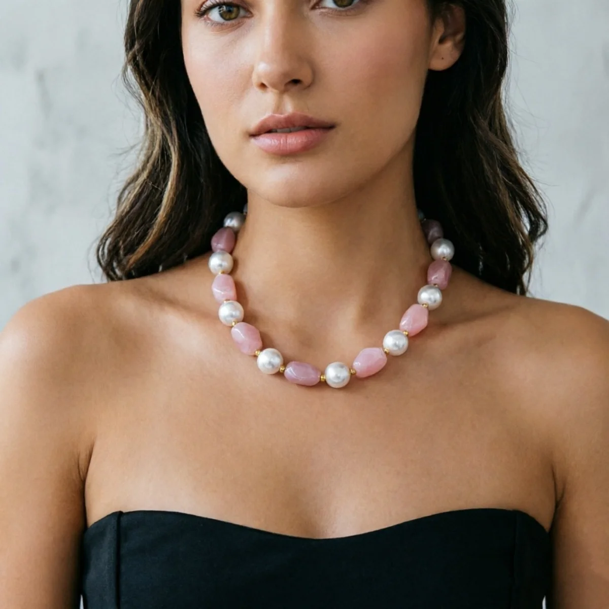 Französische sanfte barocke Halskette mit simulierten Perlen aus rosa Harz für Damen und Herren, elegante, süße, unregelmäßige Perlen, Choker-Schmuck, Geschenk – Detail 17