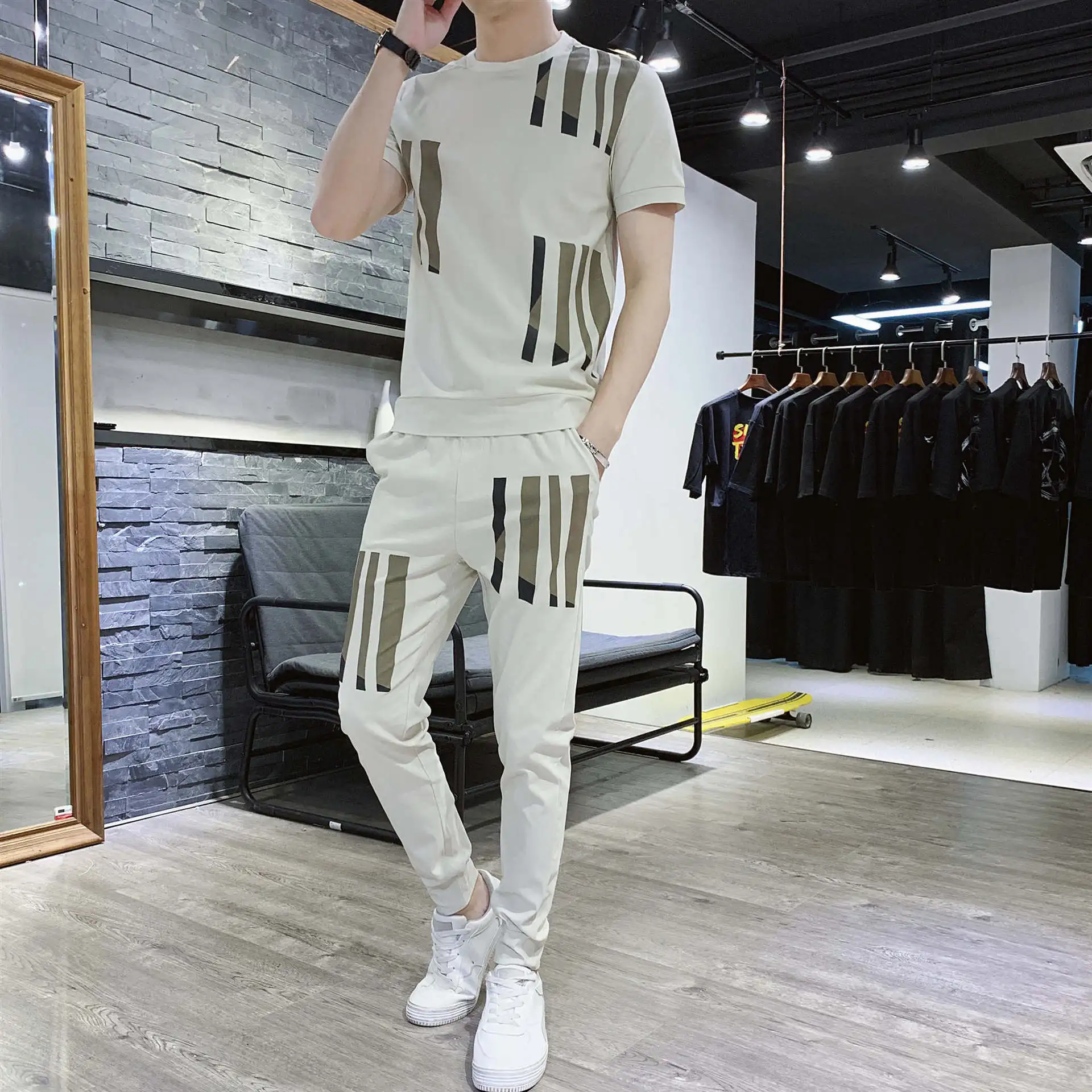 2023 New Slim Suit Men's Short Sleeve T-shirt Sports Trend Suit Men's Teenagers Jorts Рубашка Женская Men Clothing  Man Clothes