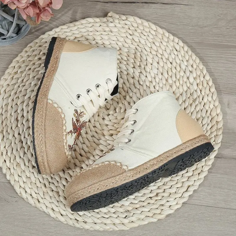 2024 NEW New Embroidered Linen Casual Shoes Simple Versatile Mid-Top Booties Fashion Lace-Up Craft Cloth Shoes Womens Shoes