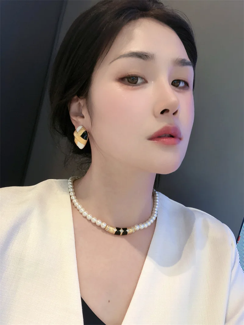 Thumbnail 4 - #68 Ranked K Gold Earrings Picks in 2026