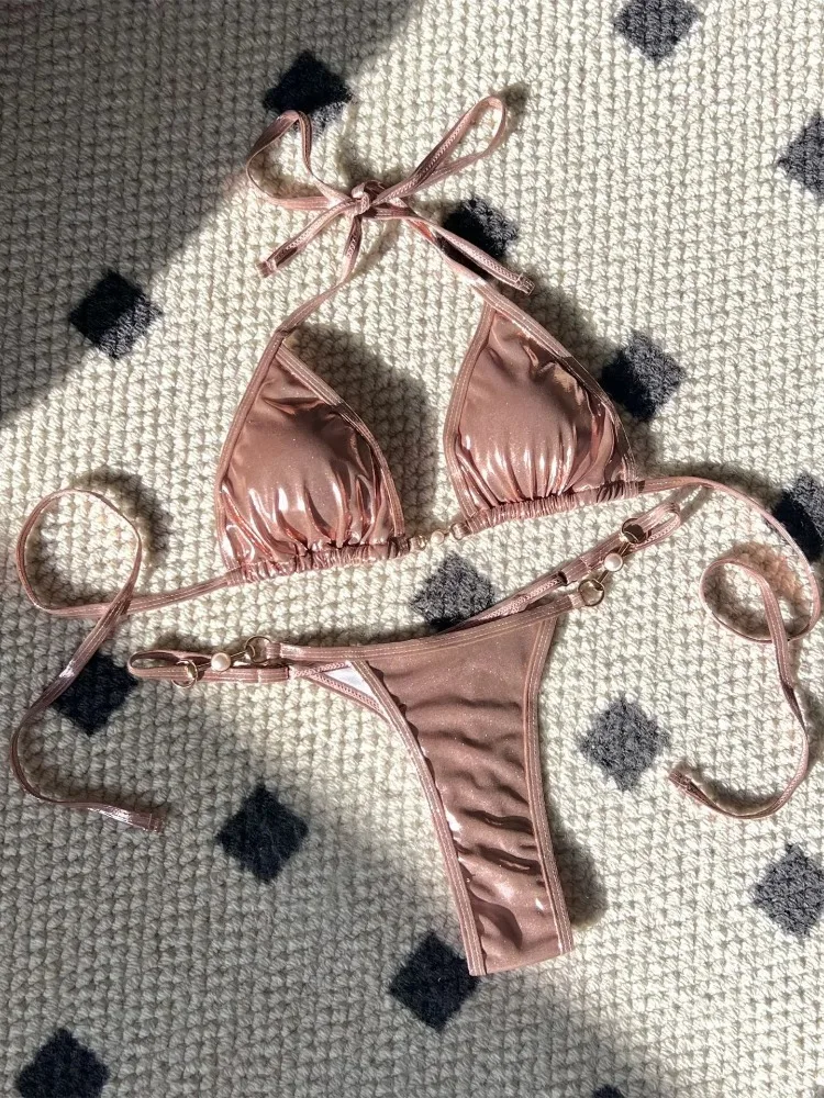 2025 novas mulheres sexy brilhante rosa micro push up tanga biquíni pu pérolas bandagem verão férias maiô traje de baño de mujer