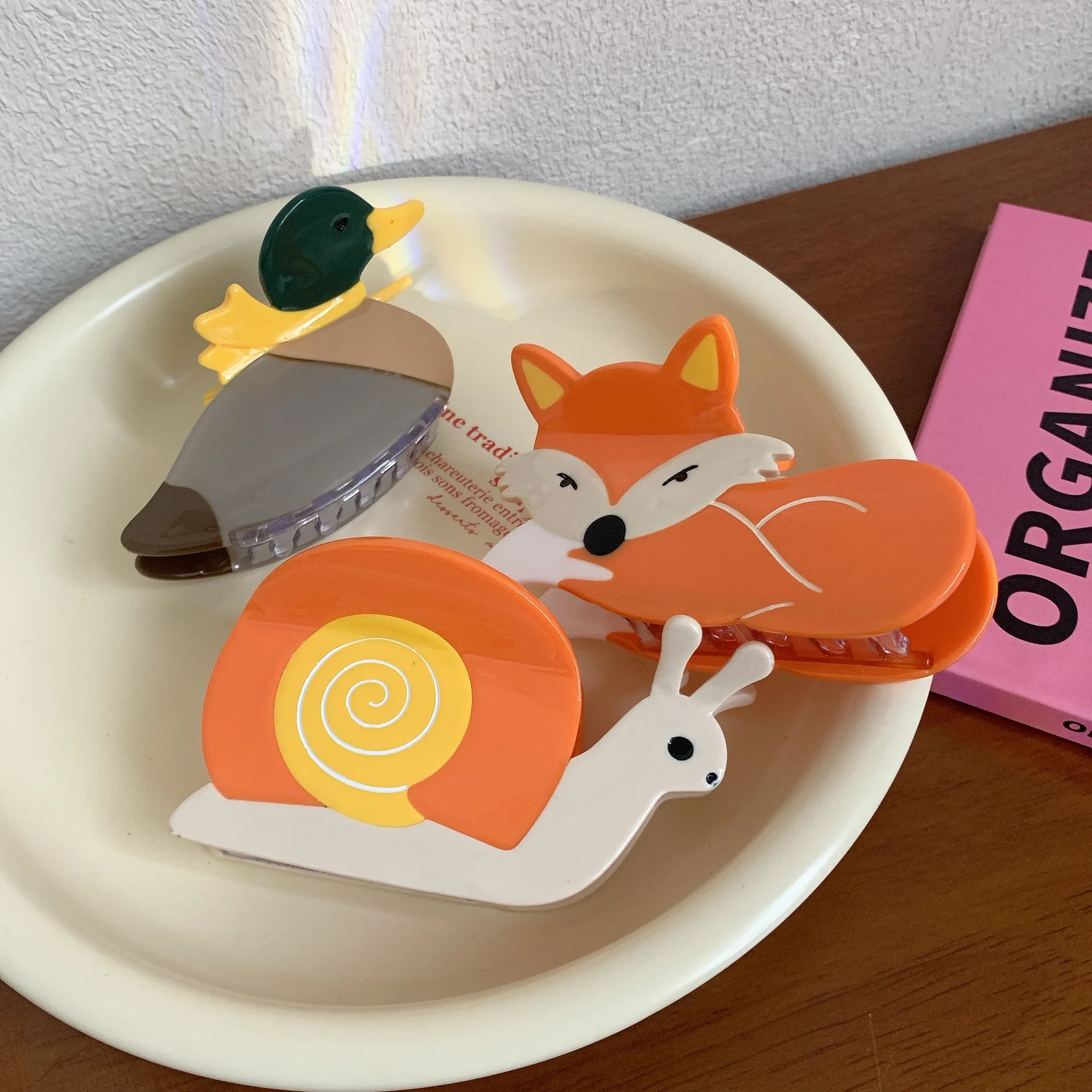 

Creative Animals Snail Hair Clips Cute Acetate Duck Hair Claw Cartoon Spilcing Fox Hairpins Accessories for Women
