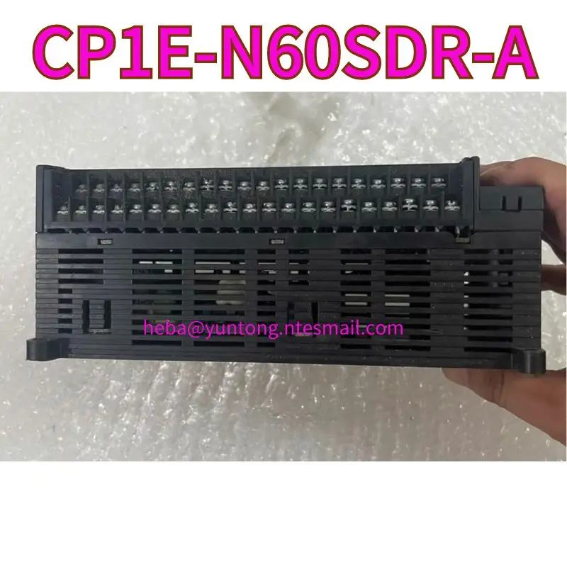 Controlador programable PLC, CP1E-N60SDR-A usado