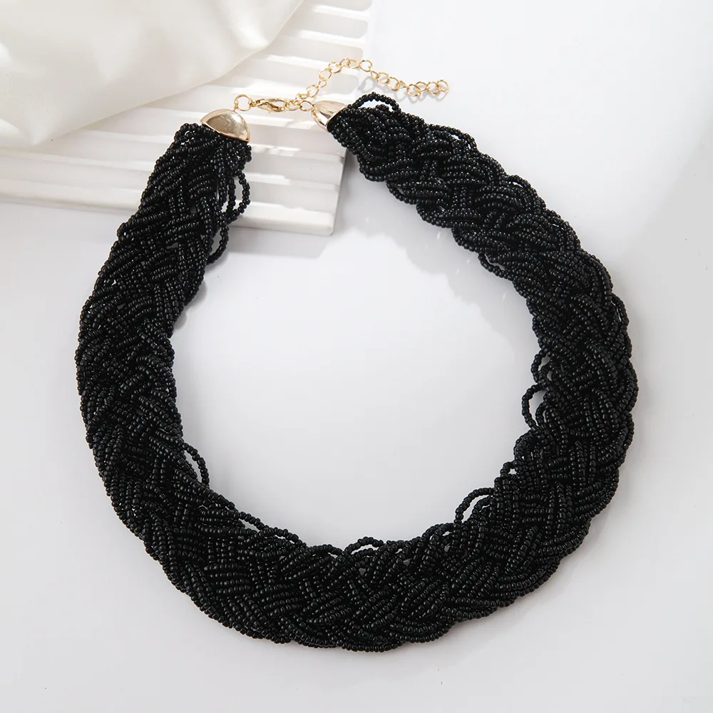 2024Bohemian exaggerated rice bead twist braid style women\'s clavicle chain, hand woven