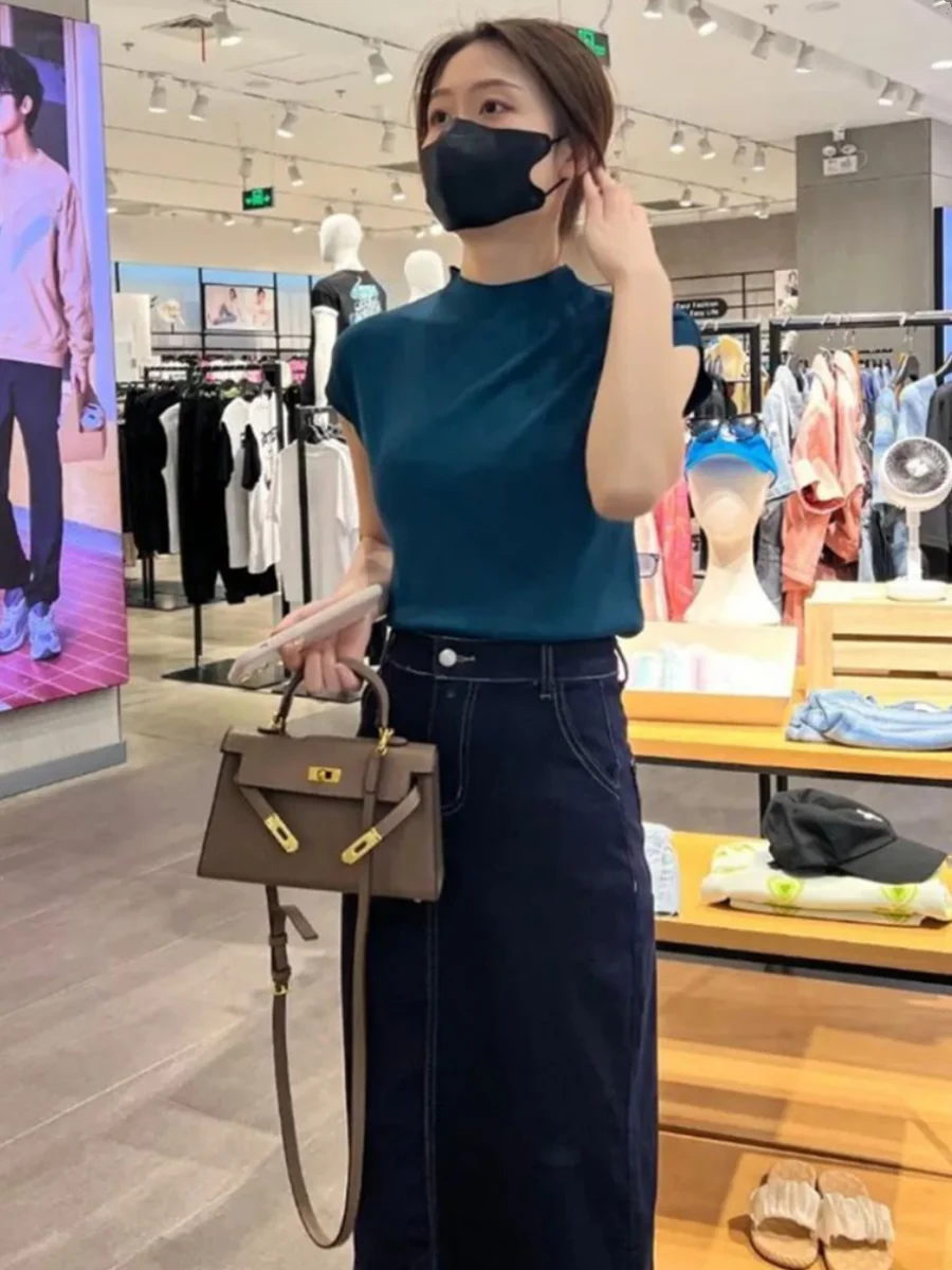 

Ice Silk Knitted Top Women's Thin Short Sleeve Half High Collar Loose Base Shirt Summer Fashion Simple Style Korean Version