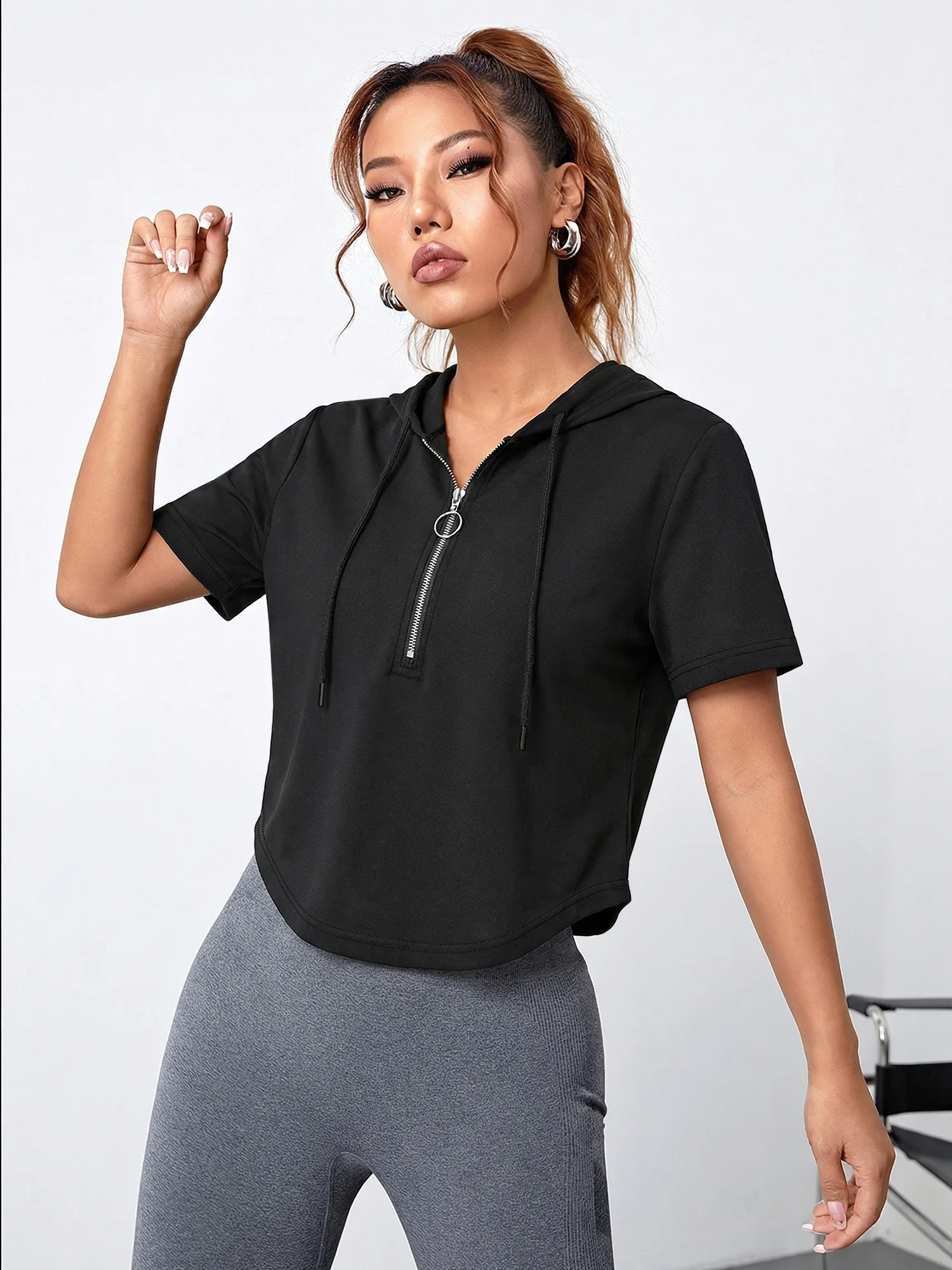 Women Half Zip Hooded Crop Top Short Sleeve Drawstring Hood Curved Hem Slim Fit Casual Workout Pullover Tee