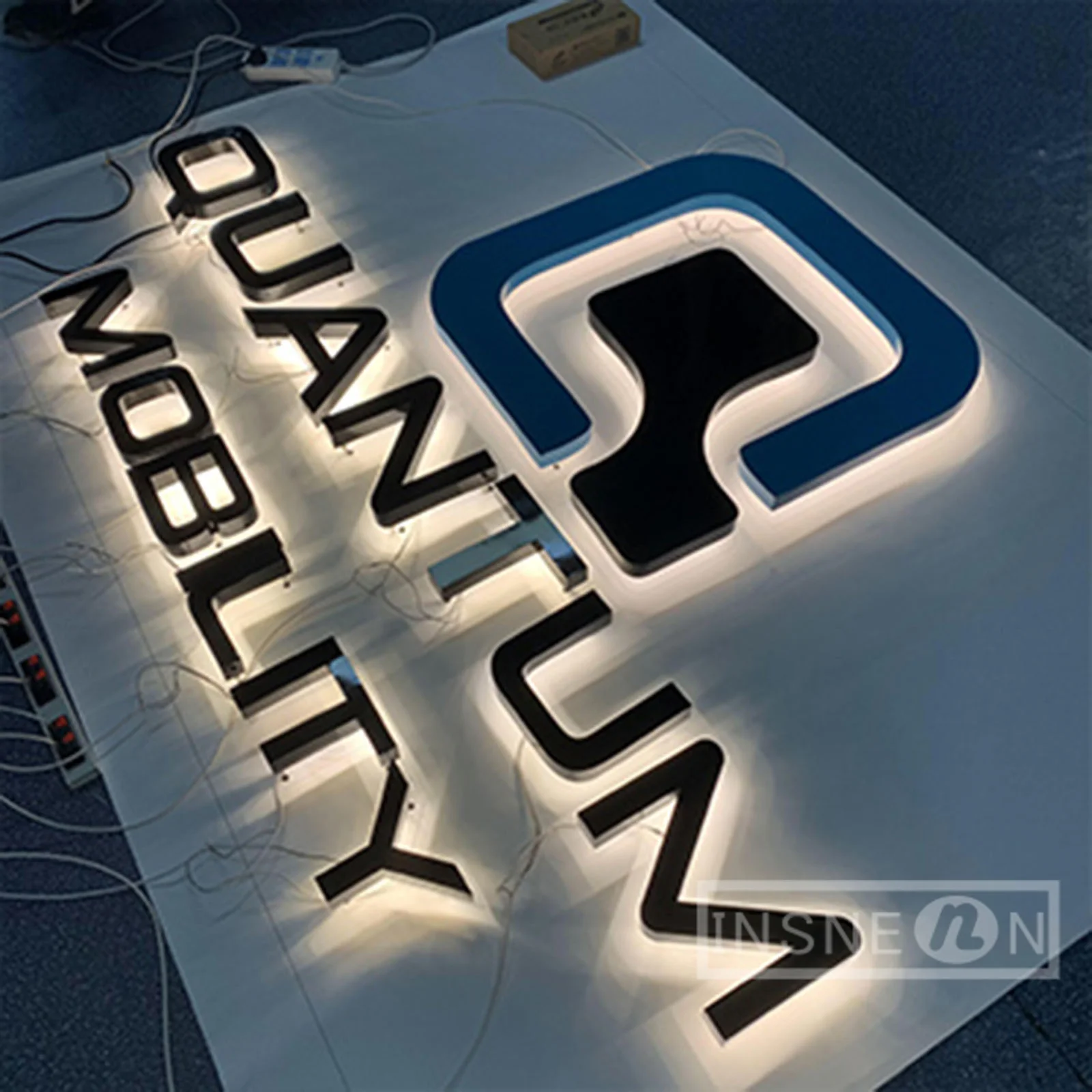 Custom Led Backlit Letters Irregular LED Light Metal Character Waterproof Business Wall Decor Outdoor Luminous Logo