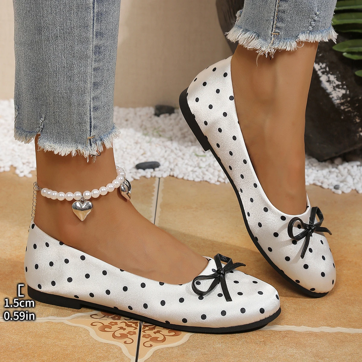 Damen-Ballerinas mit Polka-Dot-Muster und Schleife, runde Zehenpartie, Slip-On, lässige flache Schuhe – Detail 17