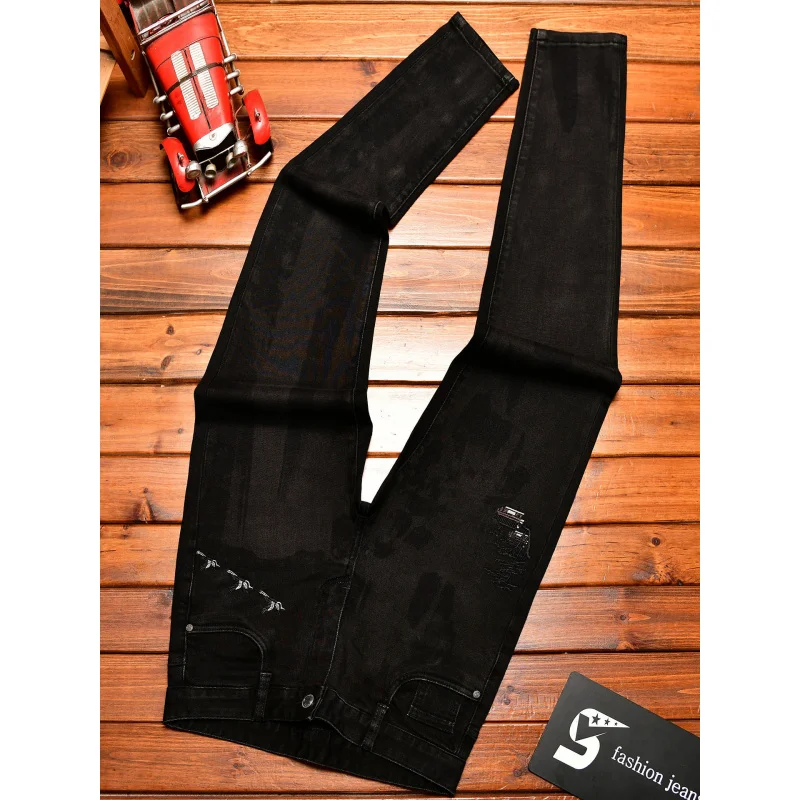 High end black embroidered jeans for men in autumn, slim fit with small feet, trendy stretch print, Chinese ethnic style pants