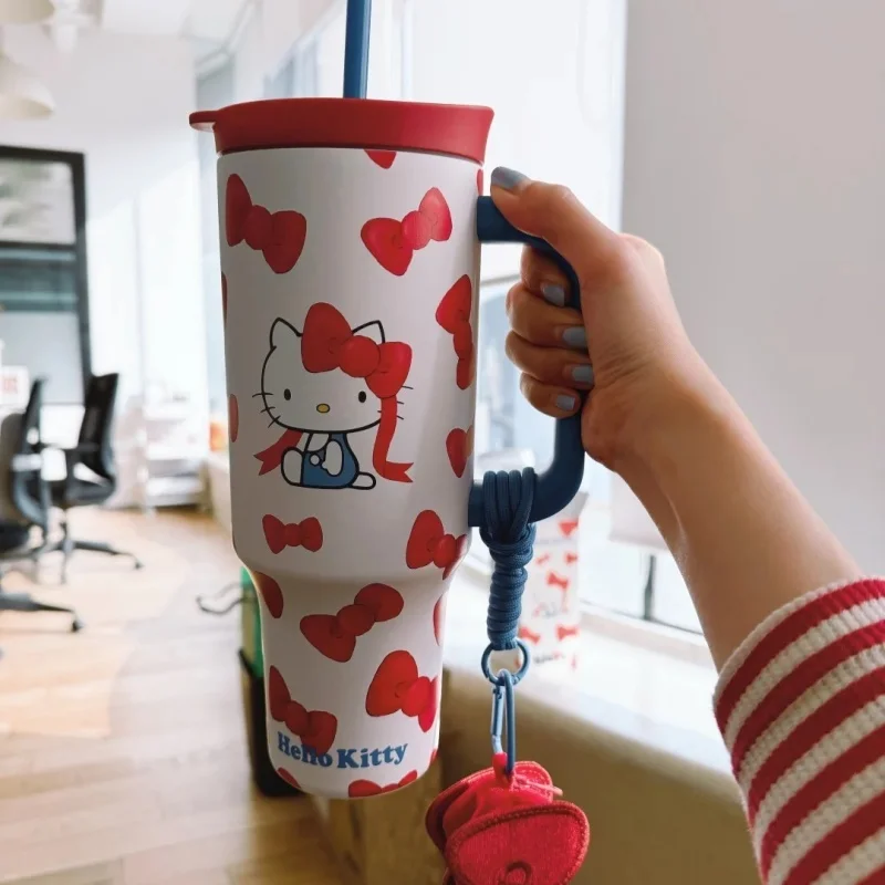 

В наличии Новый Tbh Beastly Home Hellokitty Гигантская изолированная соломенная чашка Изолированная чашка из нержавеющей стали