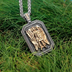 Classic Archangel Saint Michael Warrior Shield Necklace Nordic Mens Stainless Steel Pendant Necklace Amulet Fashion Jewelry
