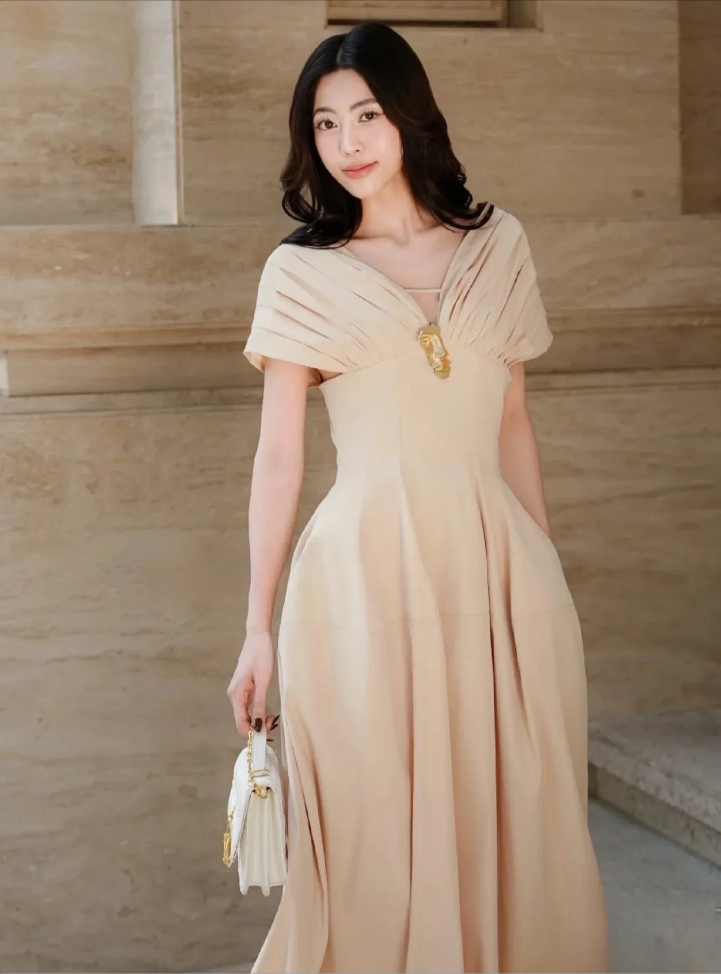 

Абрикосовое винтажное платье с v-образным вырезом, женская элегантная одежда с высокой талией, женская уличная одежда, праздничное платье для вечеринок, облегающее платье, роскошный дизайн