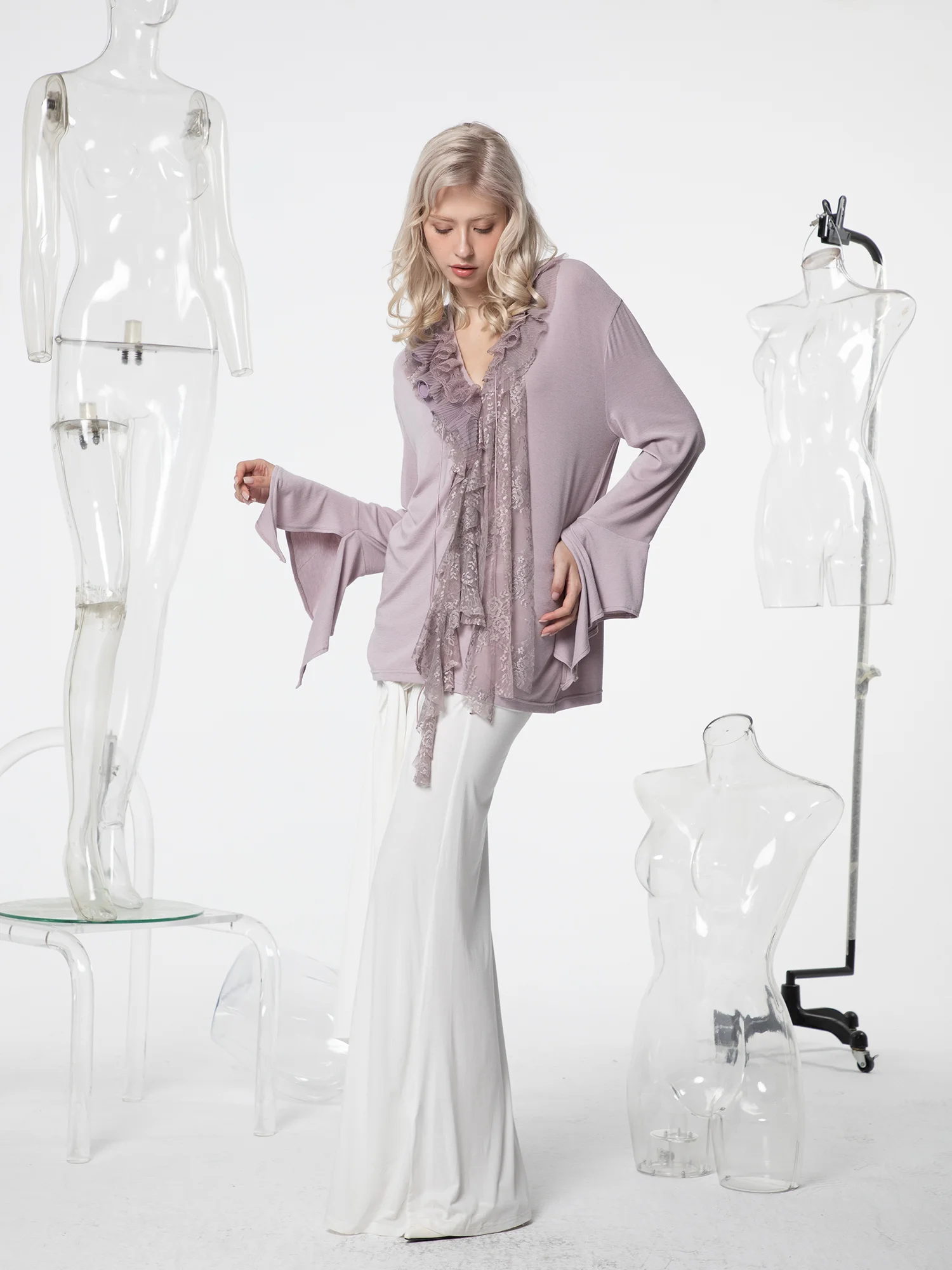 

Elegant Long Sleeve Women's Top Li Chun Brand Modal Wool Stretchy Tunic with Flared Sleeves And 3D Embellishments