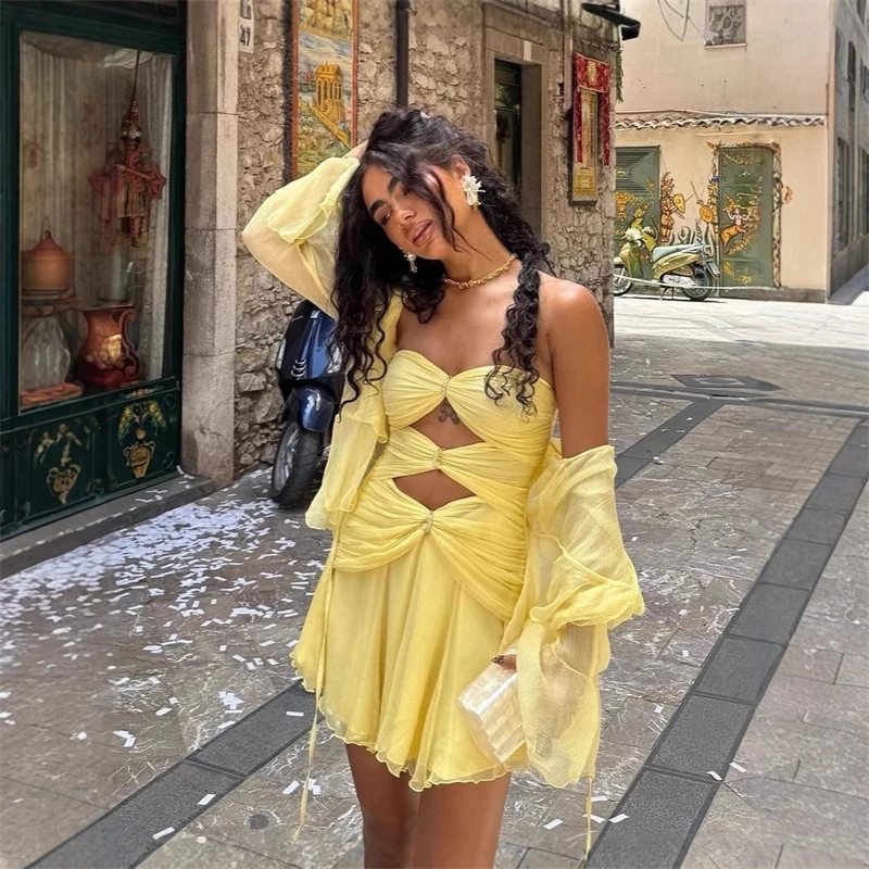 

Pleated Yellow Hollow Out Mini Dresses Women Sexy Backless Sleeveless Strapless Vestidos 2025 Summer Lady Holiday Party Robes