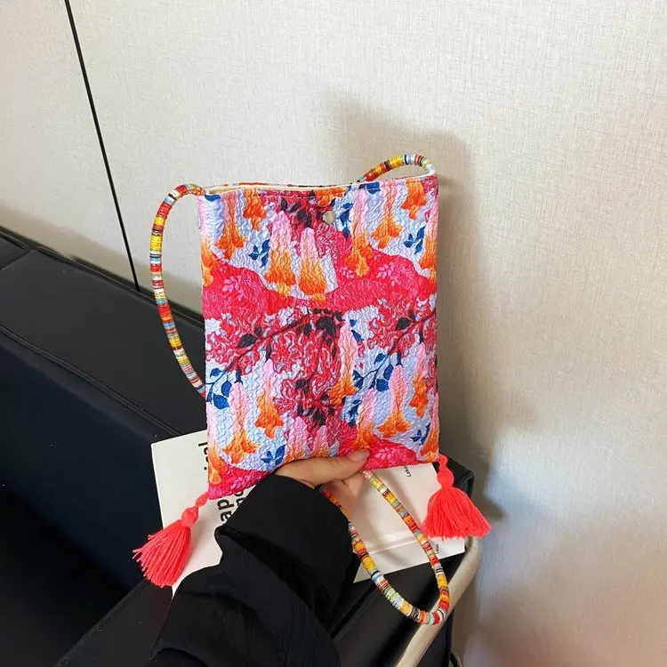 

2025 Summer 297 New Color Shoulder Messenger Handbag Fashionable Versatile Large Capacity Casual Small Square Women's Bag