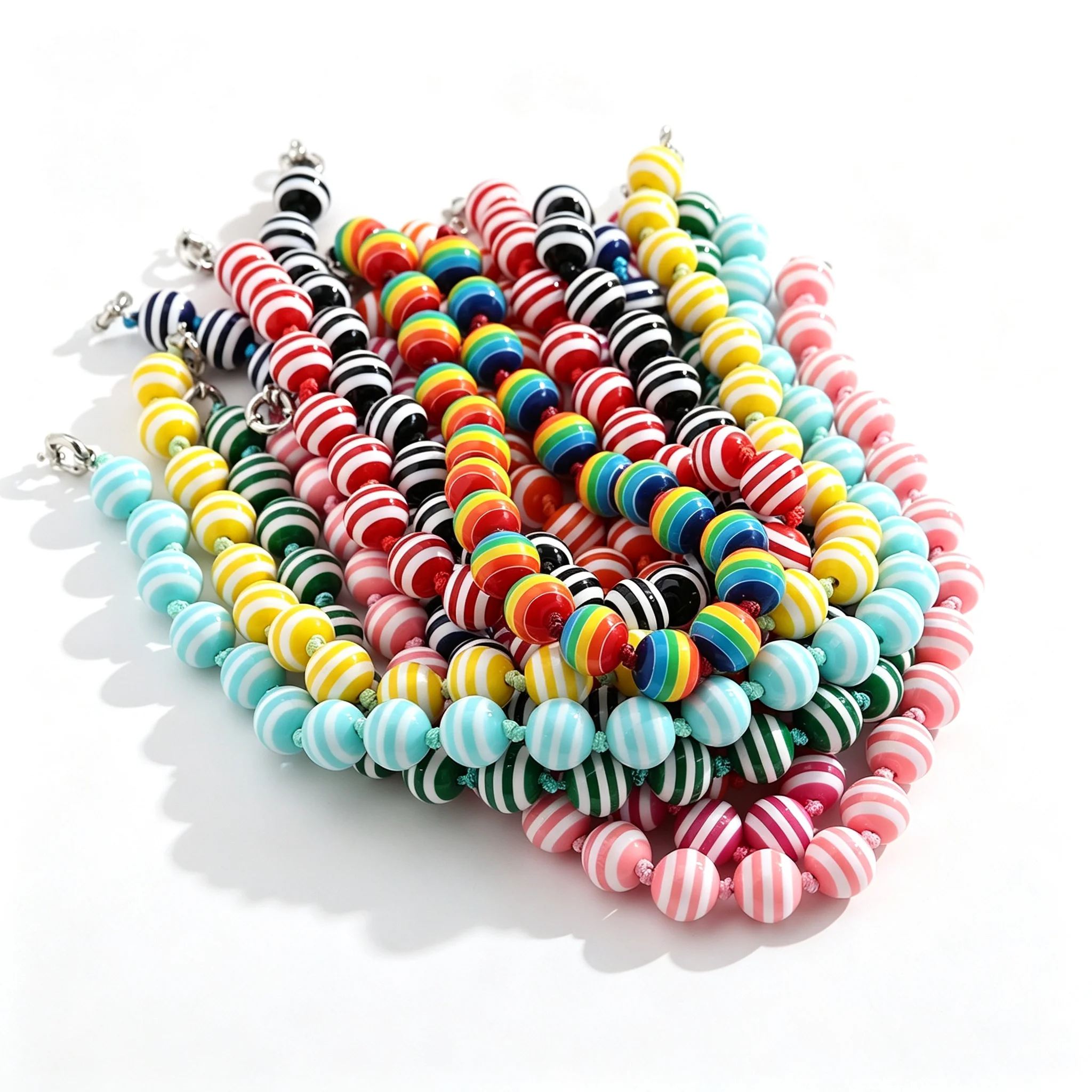 Modische, bunte, gestreifte, runde Perlen, handgefertigte Halskette mit Knoten, geometrische Acryl-Kugelperlen, Choker-Halsketten, neue Schmuckgeschenke – Detail 2
