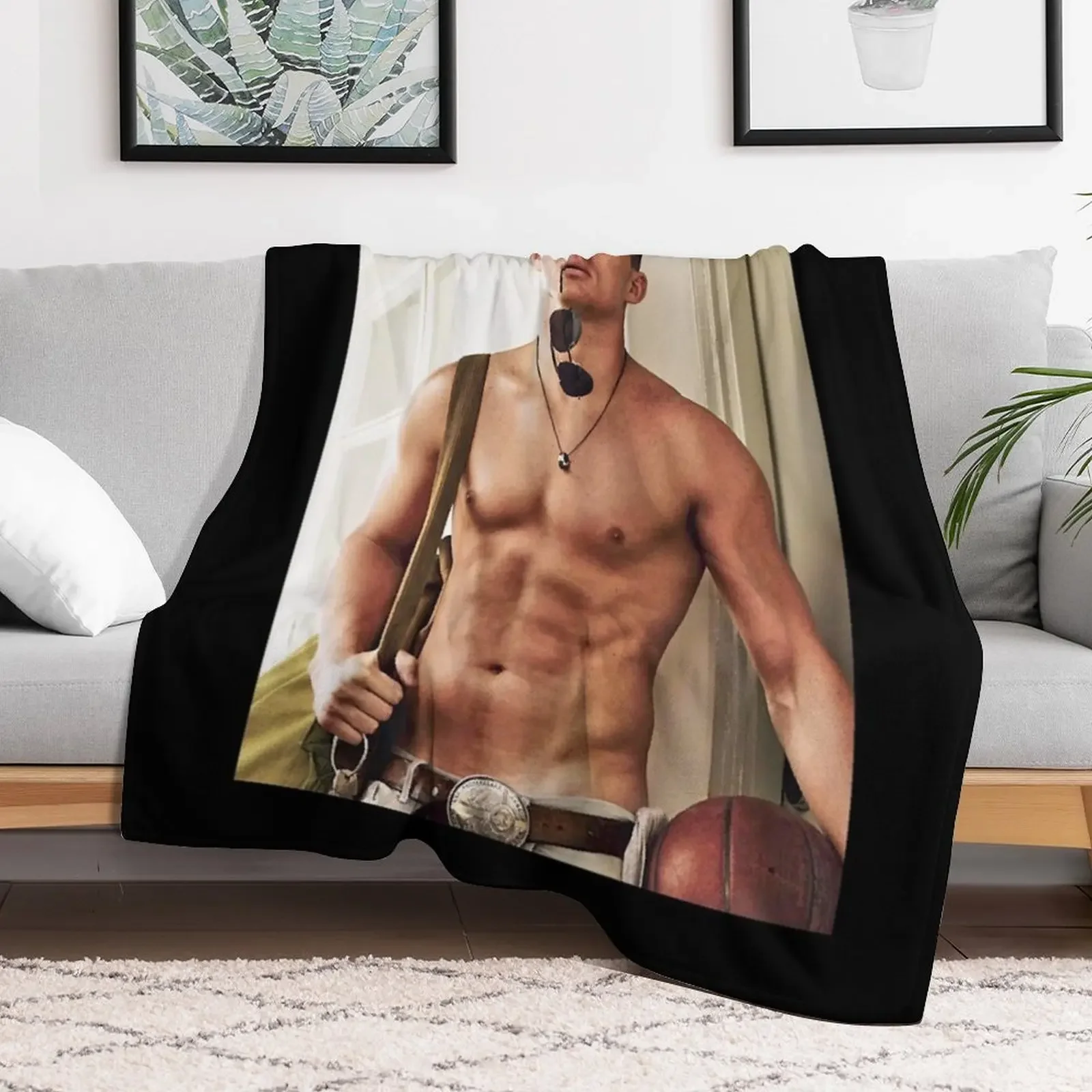 Channing Tatum Shirtless Classic Throw Blanket Lightweight Cozy Blanket for Bed Sofa