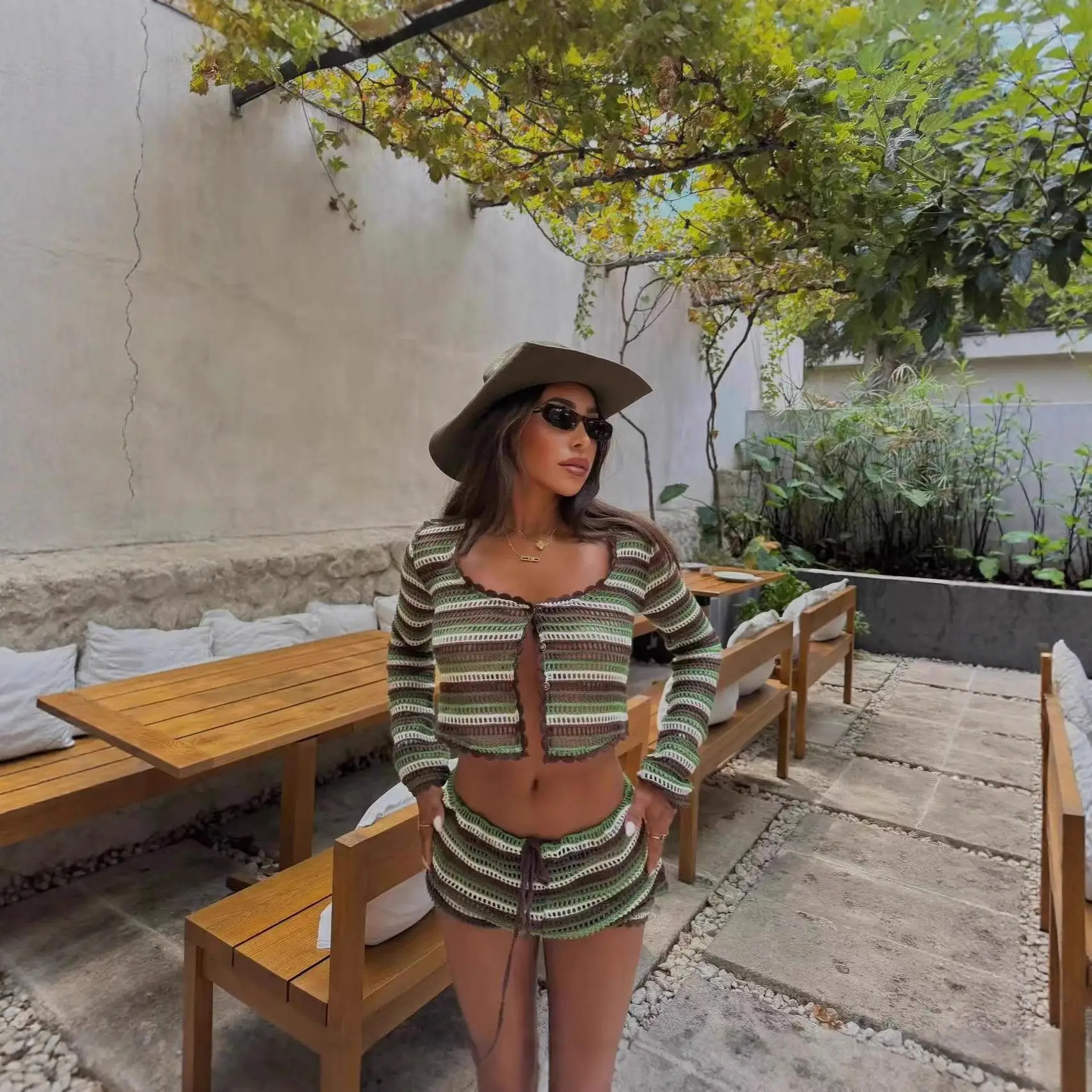 Summer Women's Striped V-Neck Long Sleeve Casual Shorts Sexy Set Top Cleanfit Low Waist PVC Fabric Umbrella Pants Style