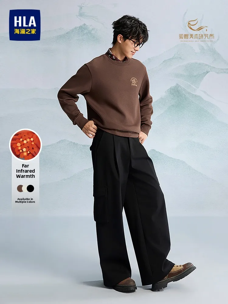 Fashionable Long Sleeve round Neck Sweatshirt Embroidered Color Block Design Straight Cut Men's Casual Wear for Autumn Season