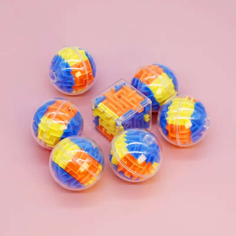 متاهة مجسمة ثلاثية الأبعاد: كرة متاهة سحرية فكرية صغيرة مربعة ودائرية مع رخام هدية لعبة تعليمية صغيرة للأطفال