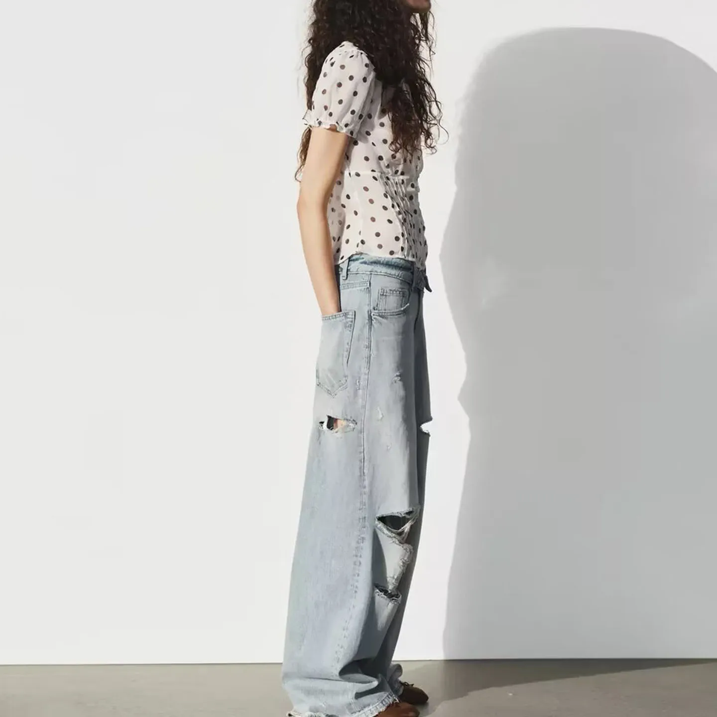Fashionable Versatile Mid-Waist Cuffed Denim Pants for Women Spring 2026 Season Wide Leg Natural Waist Micro Stretch