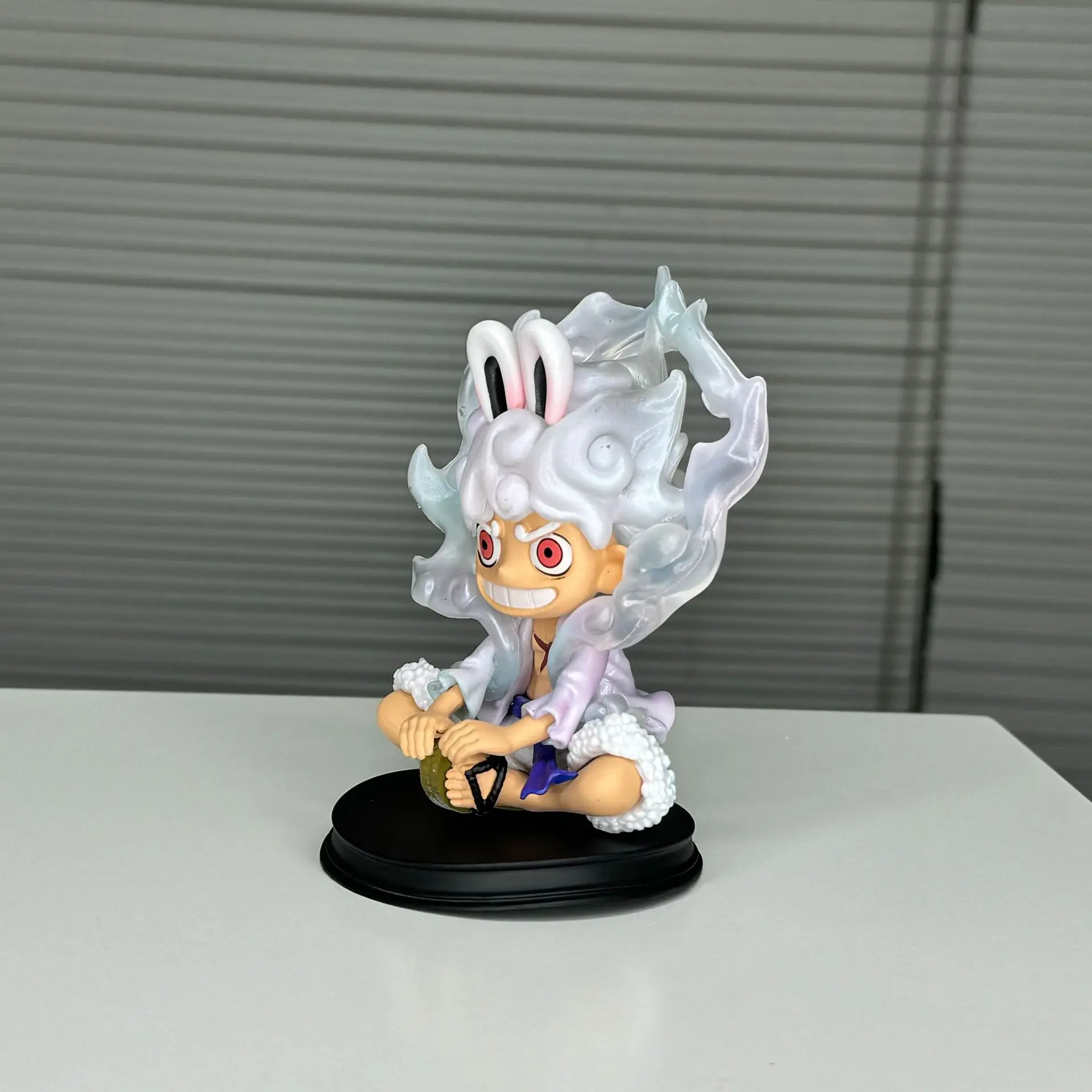 12 ซม.ใหม่ ONE PIECE อะนิเมะรูป Luffy อุปกรณ์ต่อพ่วง PVC รุ่น Q น่ารักรูปปั้นเดสก์ท็อปเครื่องประดับตกแต่งของขวัญวันเกิดของเล่น